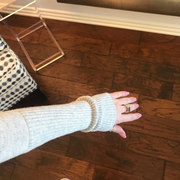 Lululemon Sweater - Picture 5 of 8
